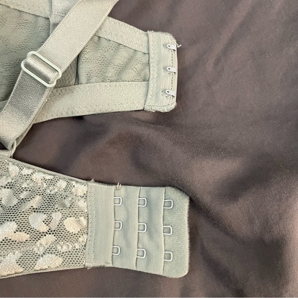 UK 36DD - Women’s Underwire Bra - Picture 6 of 6